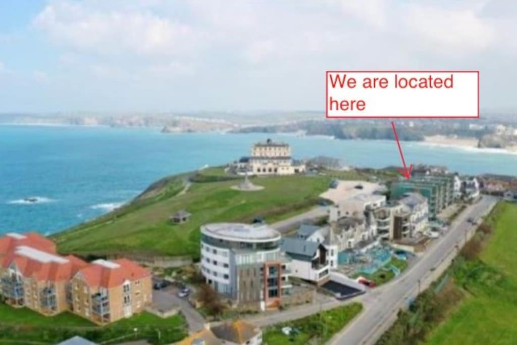Modern Apartment, Fistral Beach Ньюки Экстерьер фото